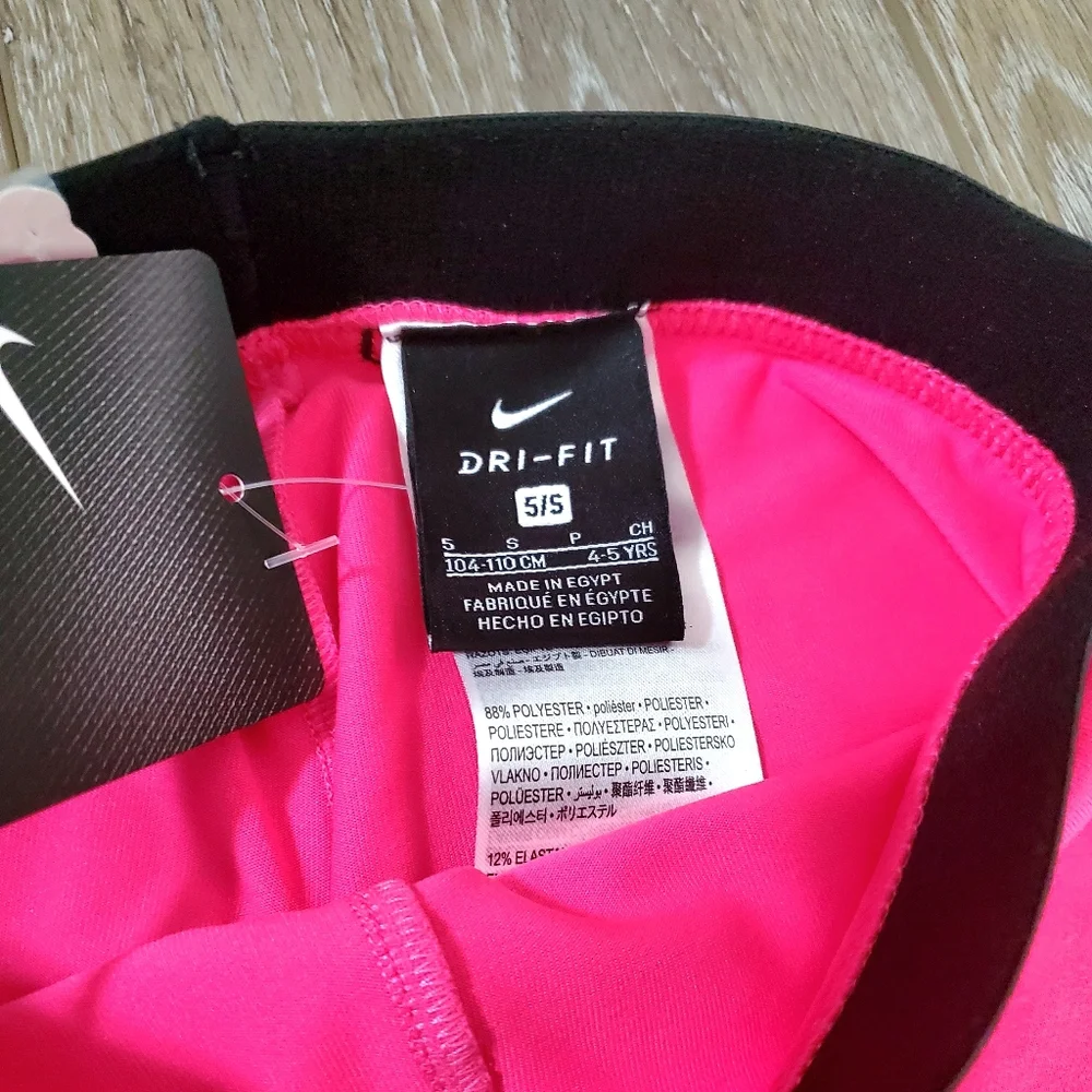 Girl's Nike Hot Pink athletic Leggings, White Swoosh Black Waistband Size 5 Or 6